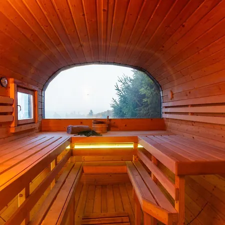 Luxus-ferienhaus Mit Sauna, Hot Tub Und Grandiosem Panorama