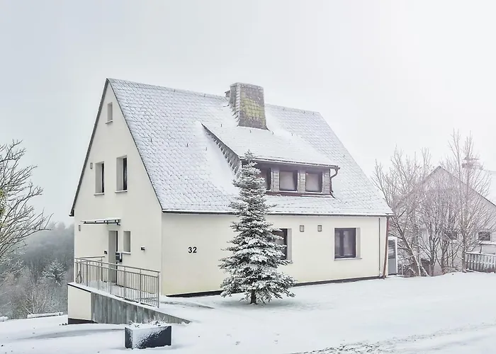 Luxus-ferienhaus Mit Sauna, Hot Tub Und Grandiosem Panorama Сasa de vacaciones *